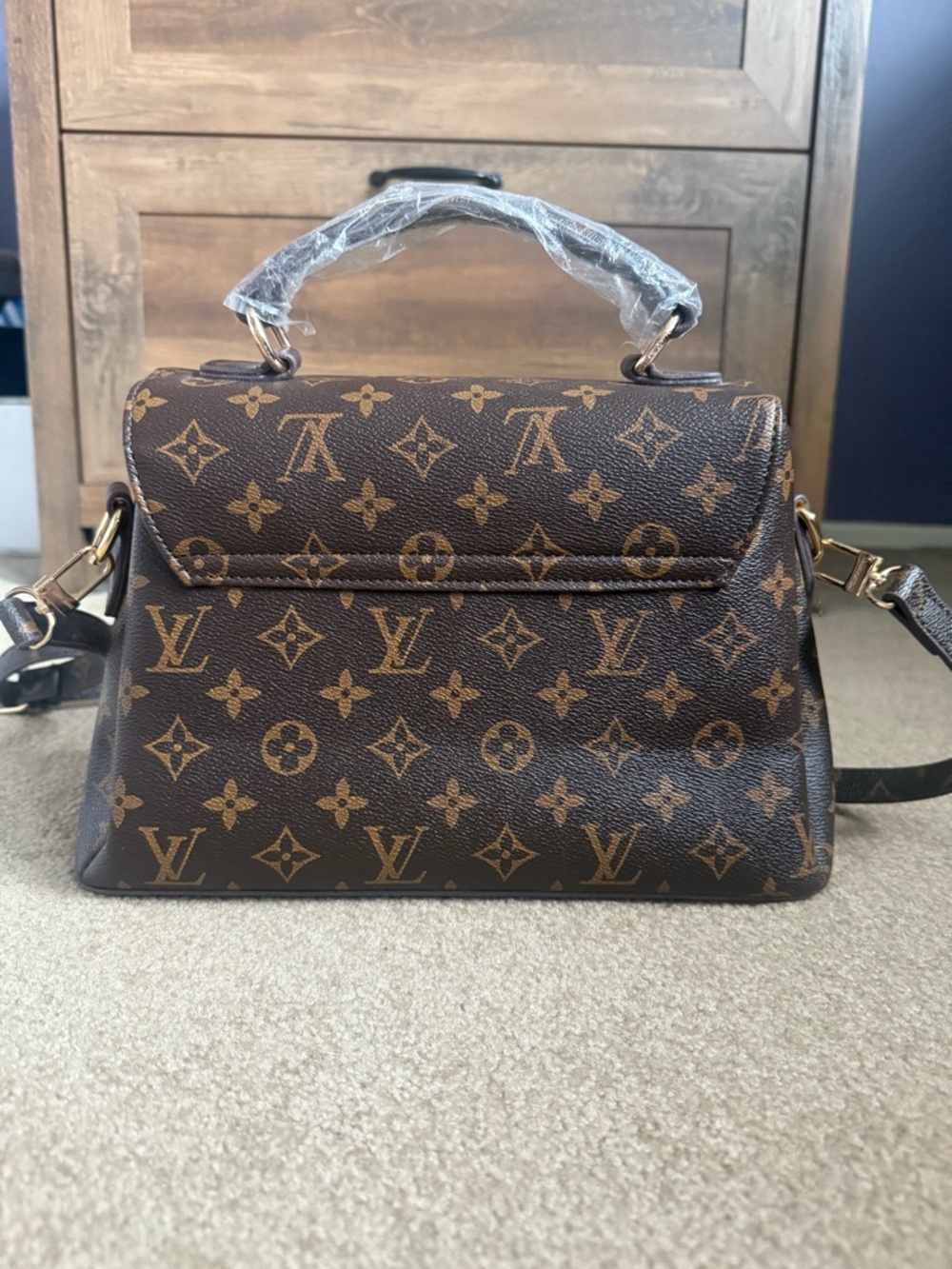 Imitation Louis Vuitton Brown Monogram Top-Handle Satchel with Gold Hardware - Picture 2 of 4